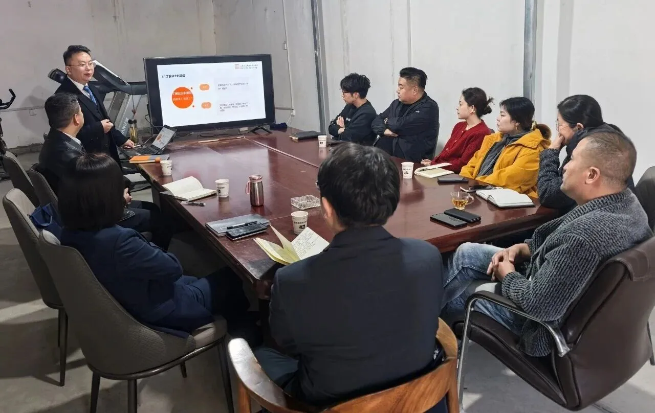 11.15风险管理培训 2.jpg